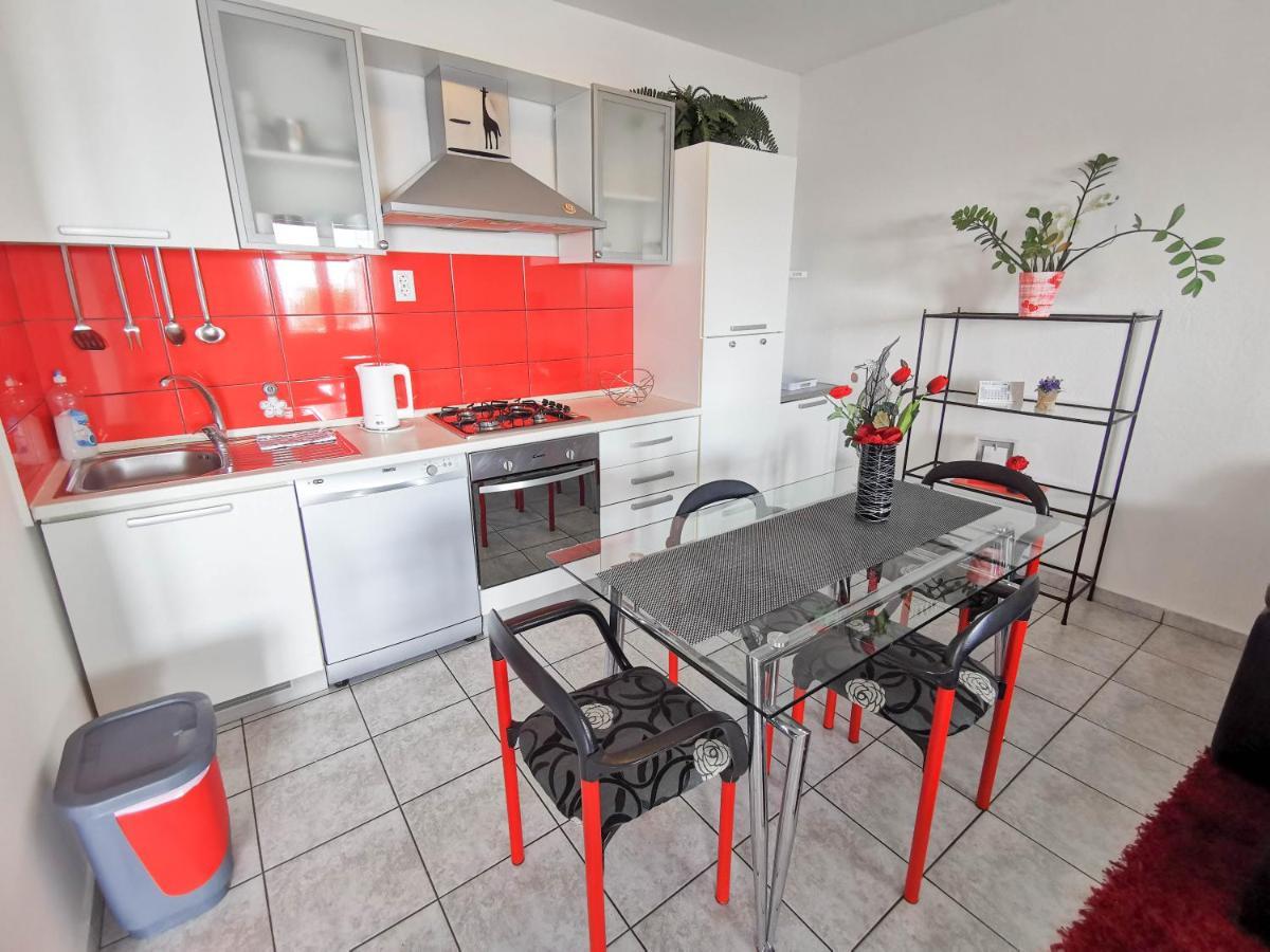 Turina Apartments マカルスカ エクステリア 写真